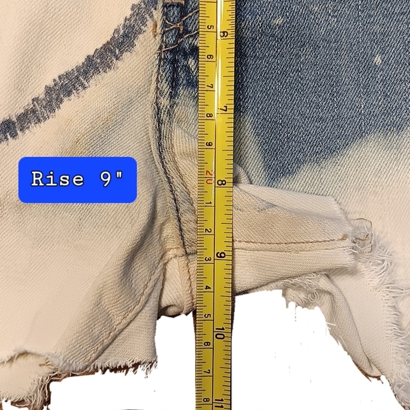 Levi Nouveau 515 Bleached Short USA Distress Cutoff Mid Rise Mid Blue 6S - Picture 8 of 11